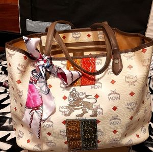 MCM tote
